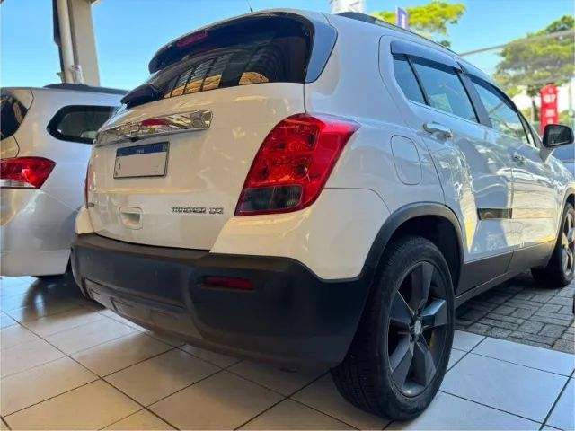 V - 2014 Chevrolet Tracker LTZ 1.8 16V Flex 4X2 Aut.  - Foto 3