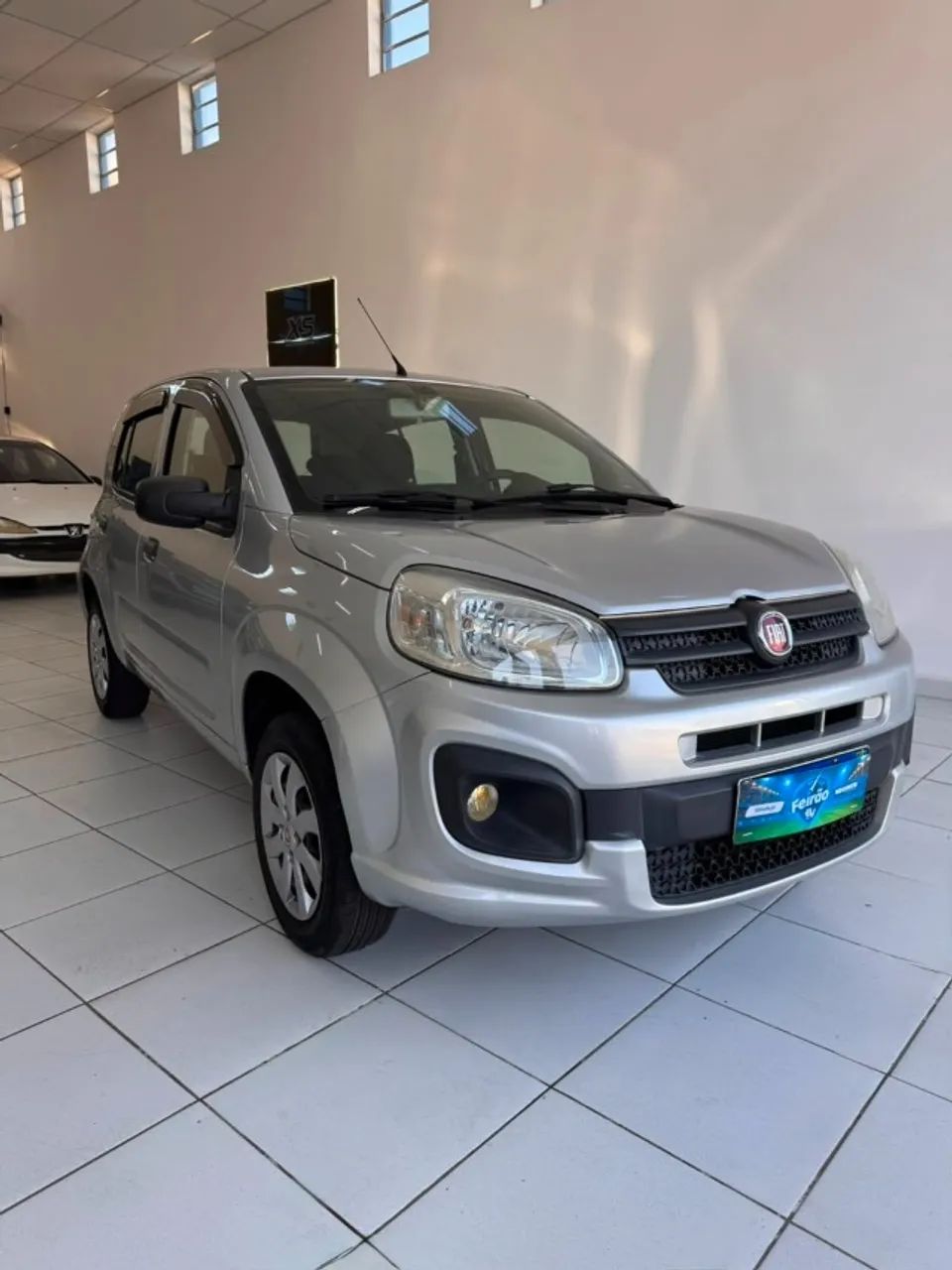 Fiat Uno Attractive 1.0 Flex 6V 5P 2017 - Foto 3