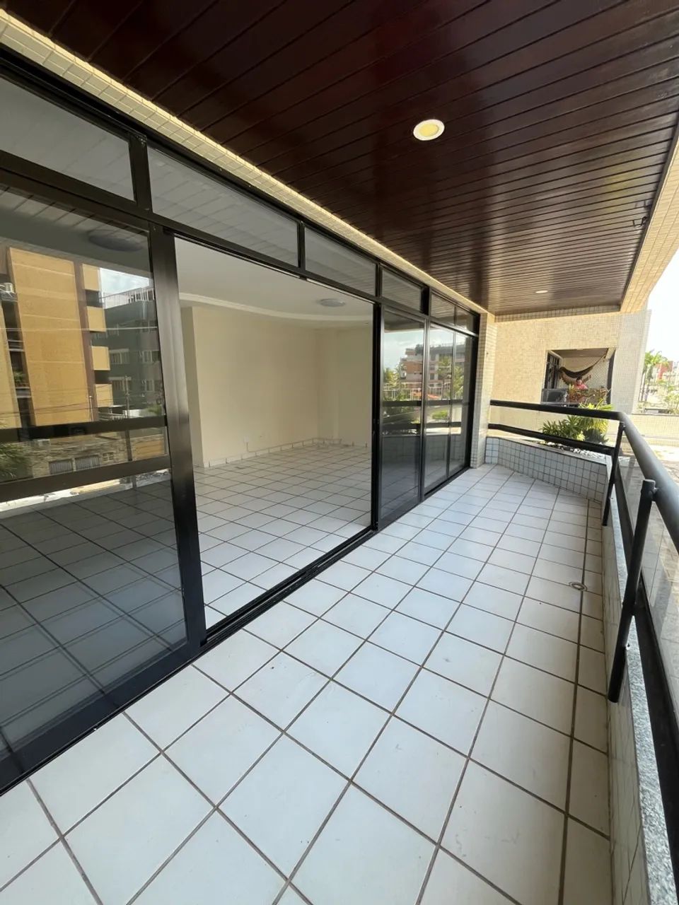 VENDO OU ALUGO APARTAMENTO EM INTERMARES  - Foto 3