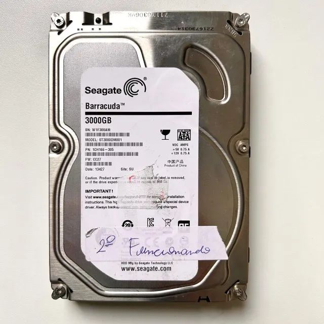 HD Seagate Barracuda 3TB ST3000DM001 SATA 3,5" Funcionando