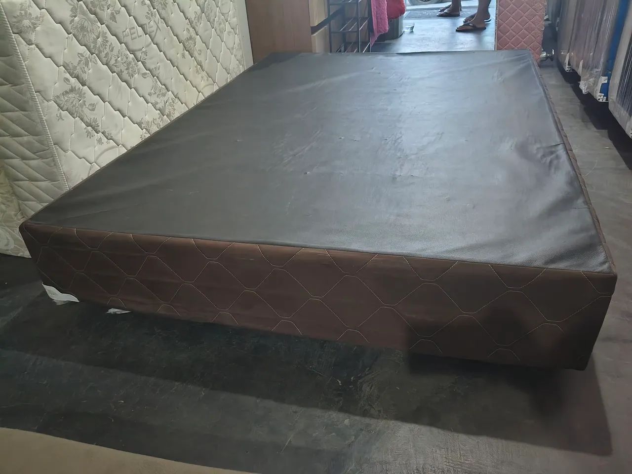 BASE CASAL PADRÃO USADA MARJOM R$280- ENTREGO  - Foto 4