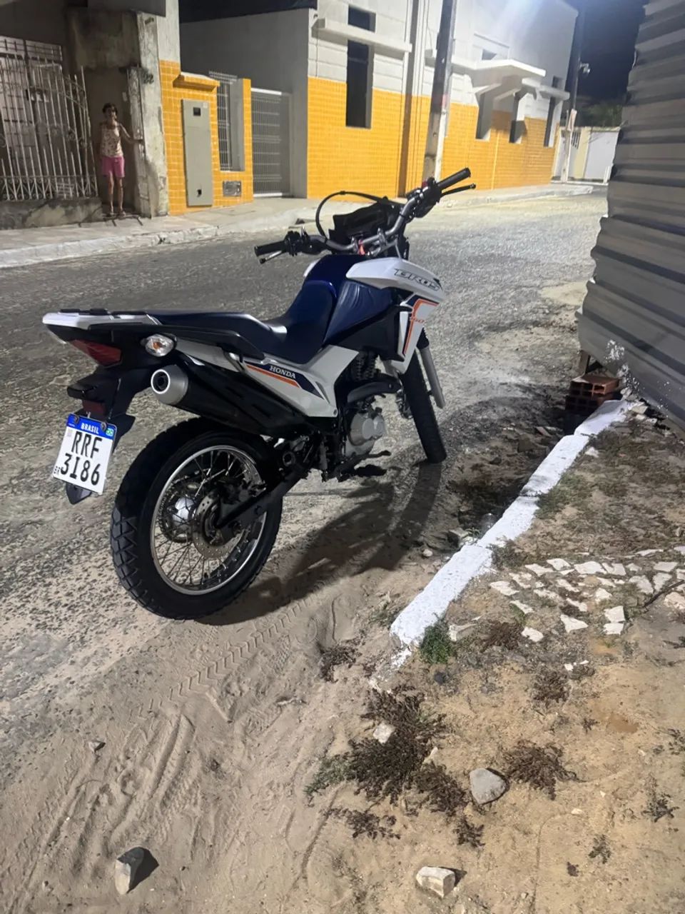 Bros 160 2024 - Foto 3