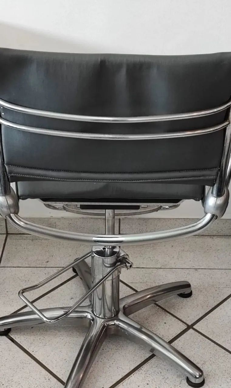 Cadeira de salão de cabeleireiro FERRANTE profissional  - Foto 2