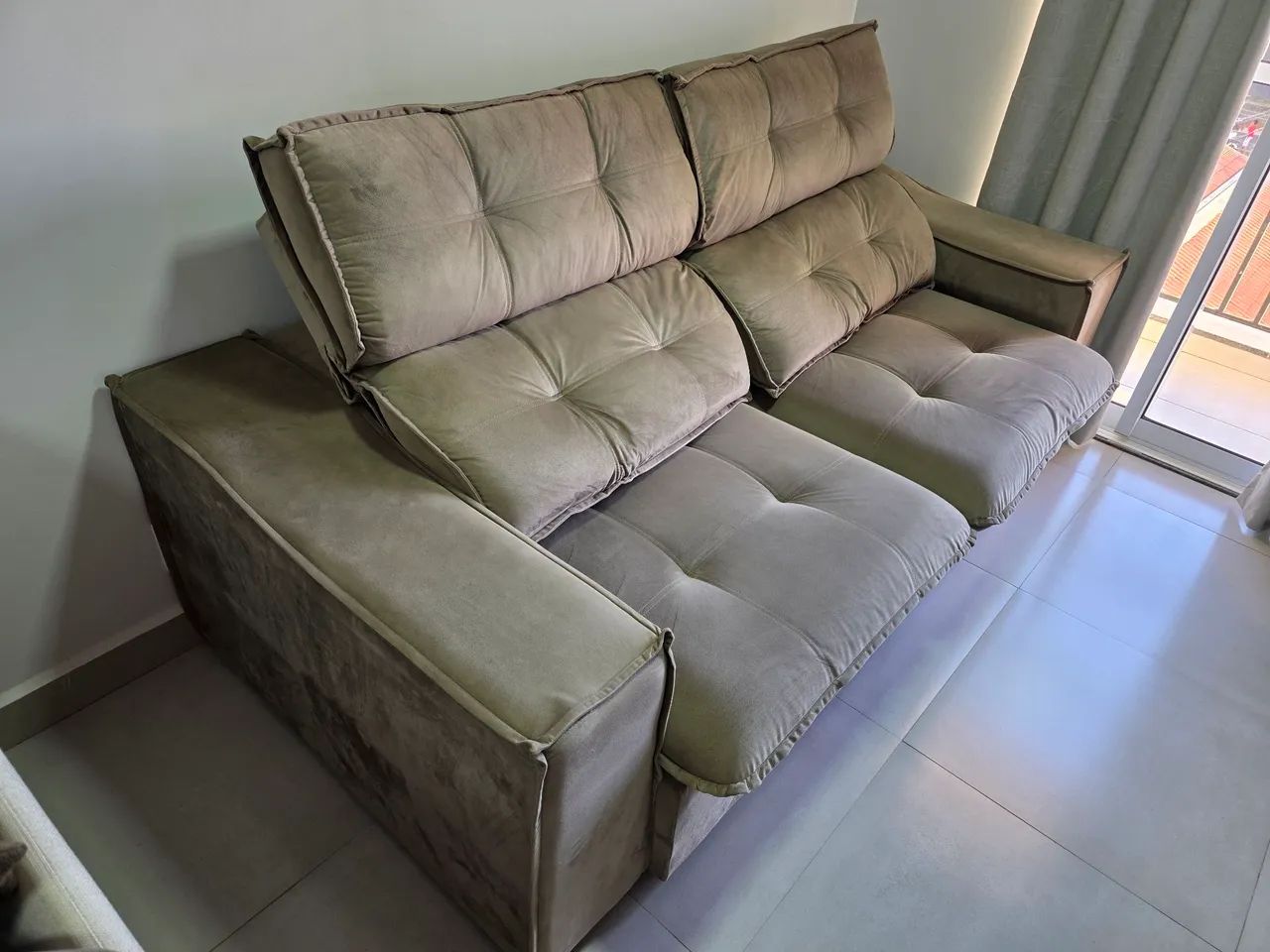 Sofá retrátil e reclinável - Evidence - 2,20m de largura - Foto 4