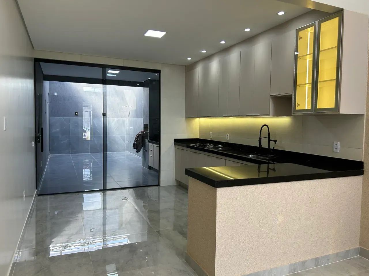 ALTO PADRÃO: 3 QUARTOS, SENDO 1 SUÍTE - Foto 5