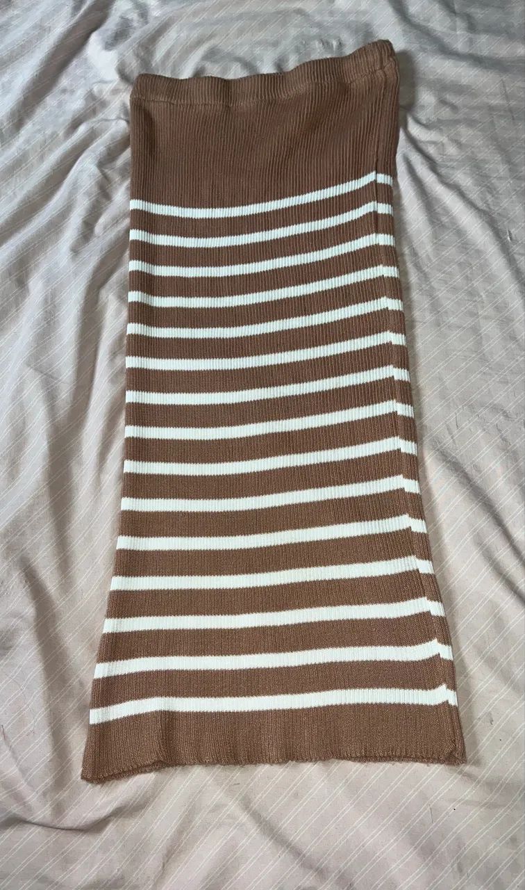 Conjunto saia e blusa 