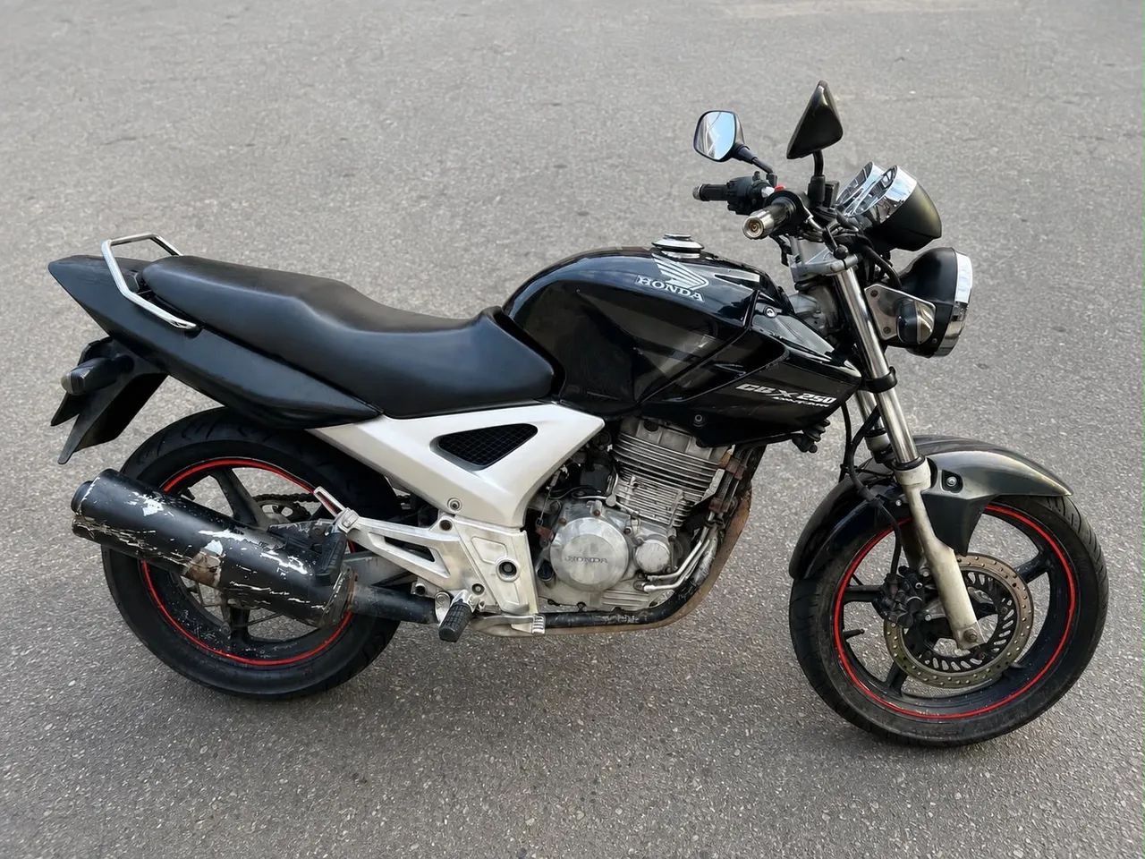 Moto  - Foto 2