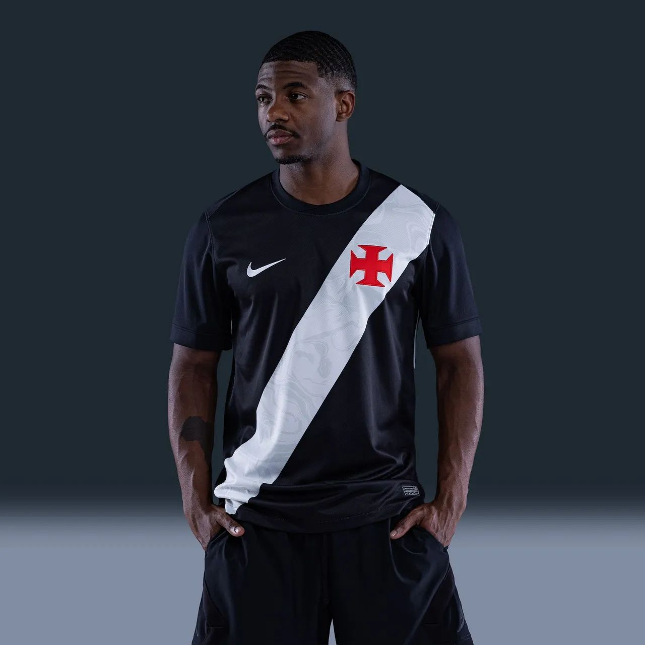 Camisa do Vasco com brinde  - Foto 3