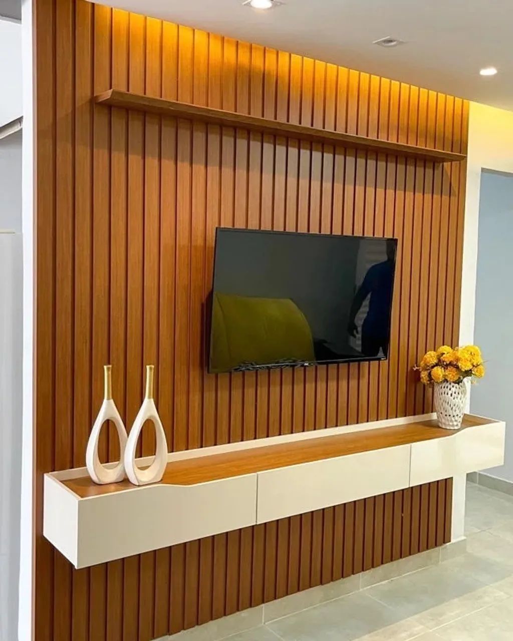 Painel  para TV até 75 pol. Imperdível  - Foto 2