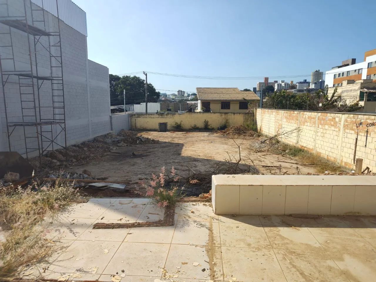 Vendo Lote no Bairro Padre Eustáquio. - Foto 2