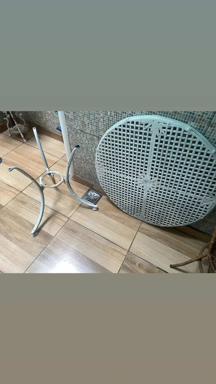 Mesa de jardim e espelho - Foto 2