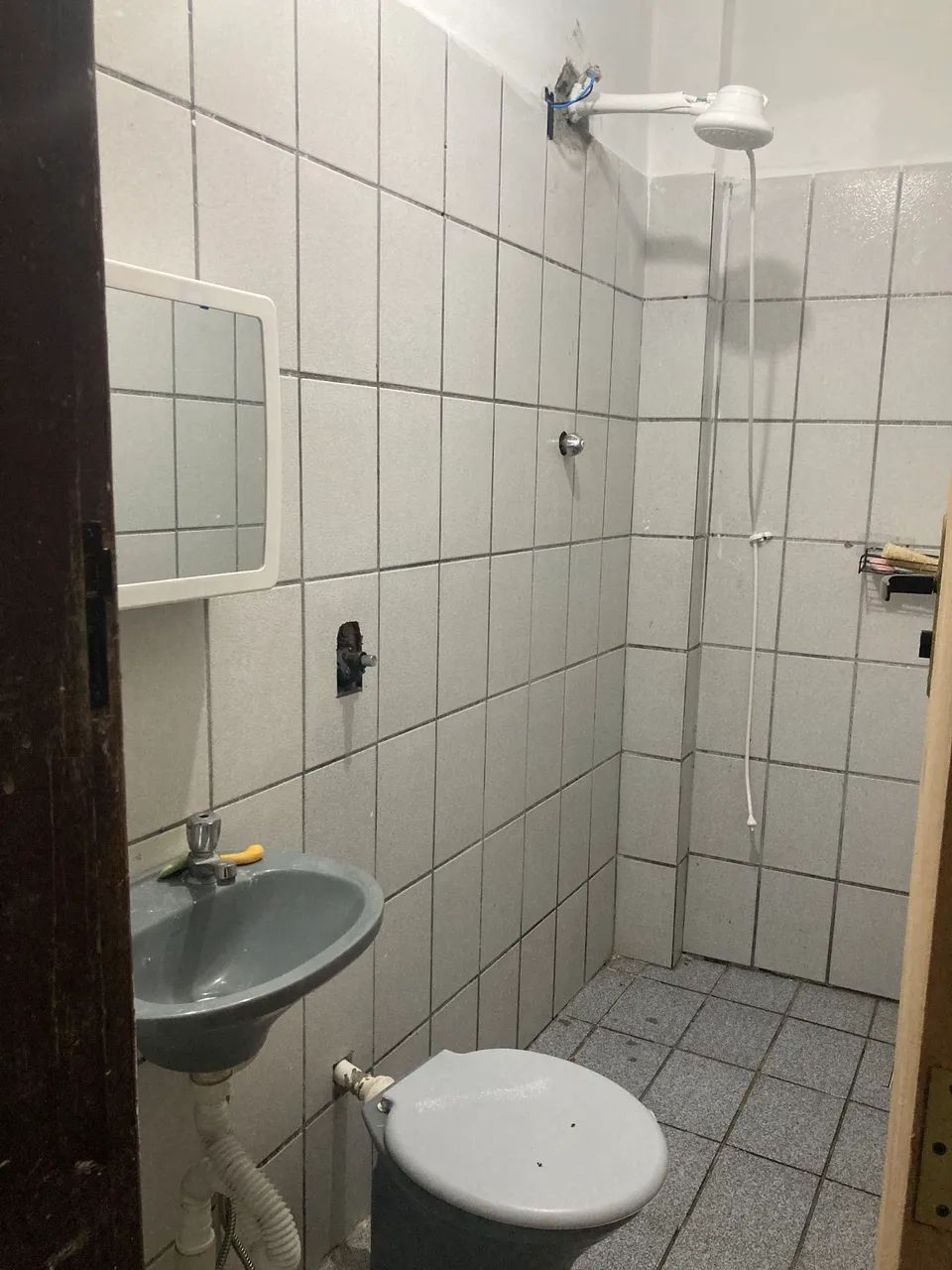 ALUGA-SE KITNET EM VITÓRIA - Foto 3