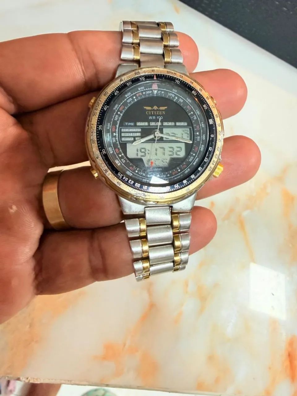 Relógio Citizen Wingmam C080