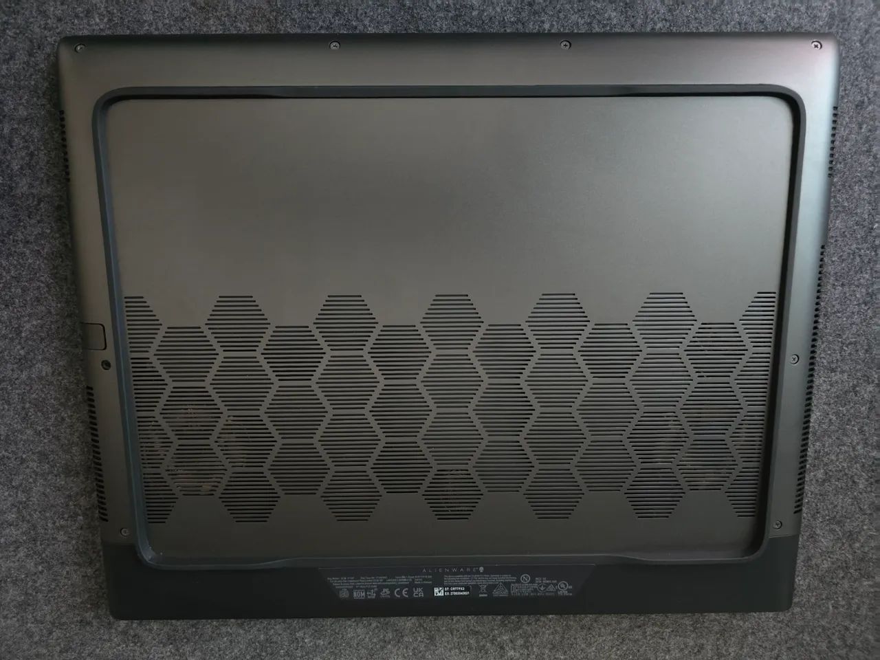 Notebook Alienware M16 Ryzen 9 - Foto 5