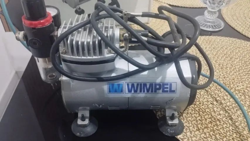 COMPRESSOR DE AR