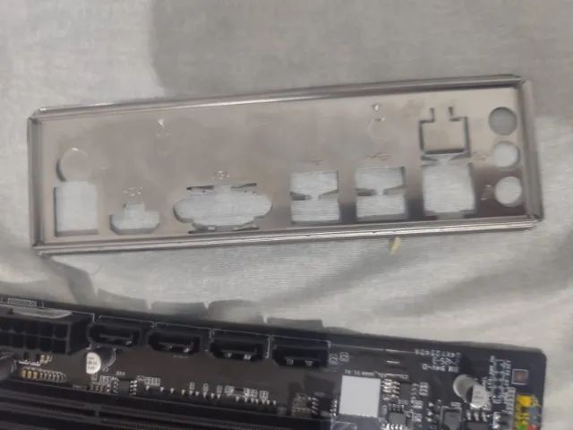 Placa-mãe VX Pro + Cooler de Processador (Excelente Estado / Testada) - Foto 5