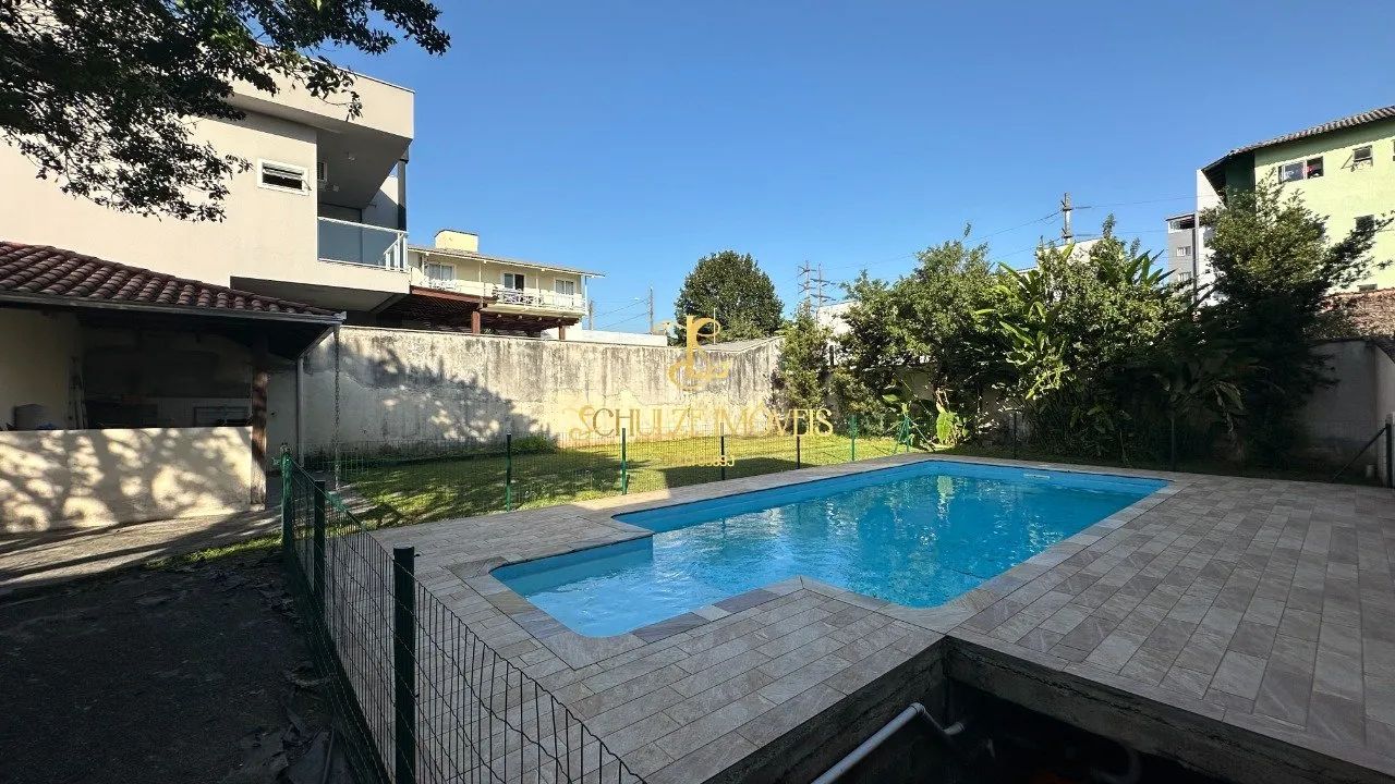 Sobrado averbado com piscina - Foto 5