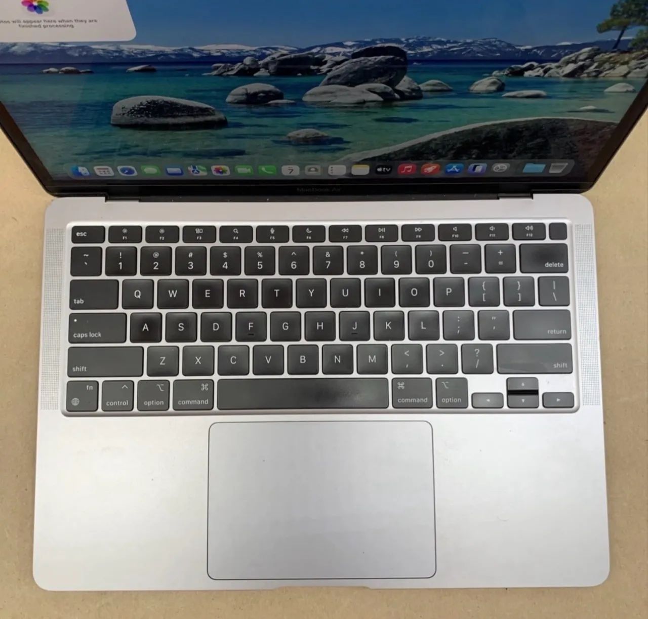 MacBook Air M1 2020