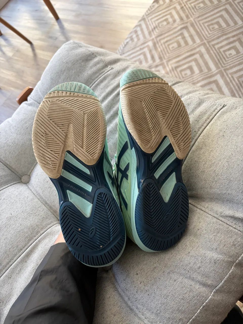 Tênis Asics 38 unissex  - Foto 2