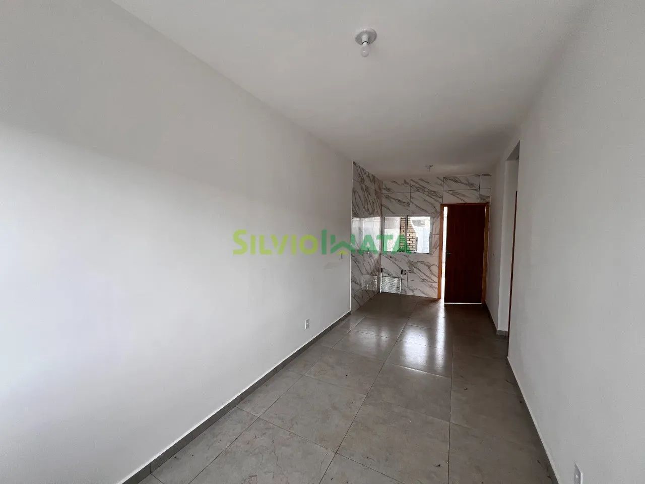 EXCELENTE CASA, 02 QUARTOS PARA MORAR, PRÓXIMO DA AV. CUIABÁ, JARDIM DOS IPÊS, SARANDI - Foto 4