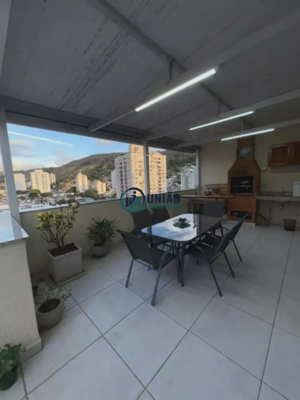 Cobertura em Santa Rosa com 3 quartos, 1 suíte e 2 vagas - Foto 3