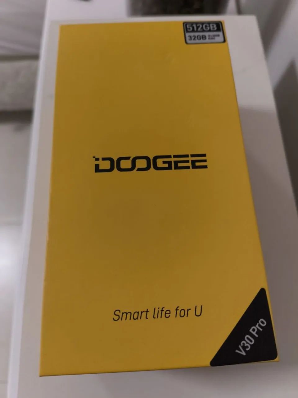 Celular Doogee v30 pro usado em excelente estado