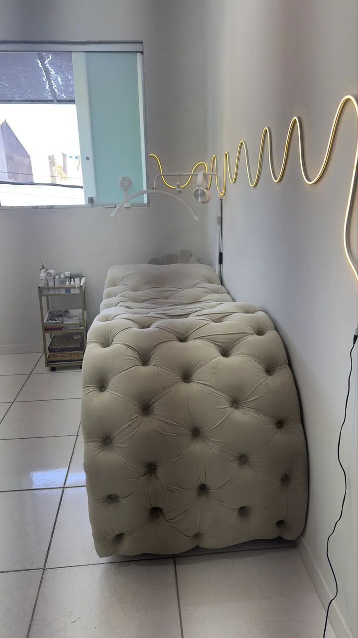 Maca luxo estofada + mocho - Foto 2