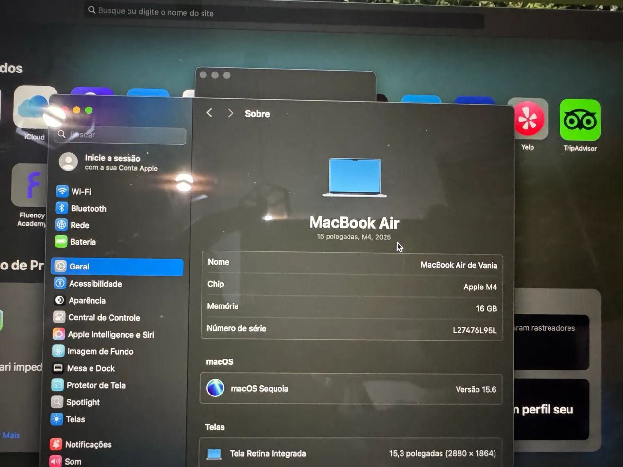 MacBook m4