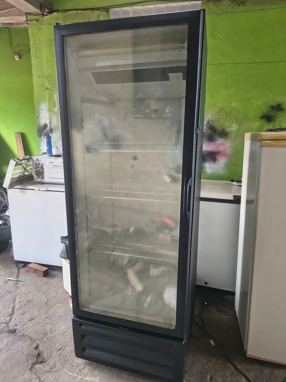 Vendo freezer Expositor hussmann de 570 litros funcionando perfeitamente 