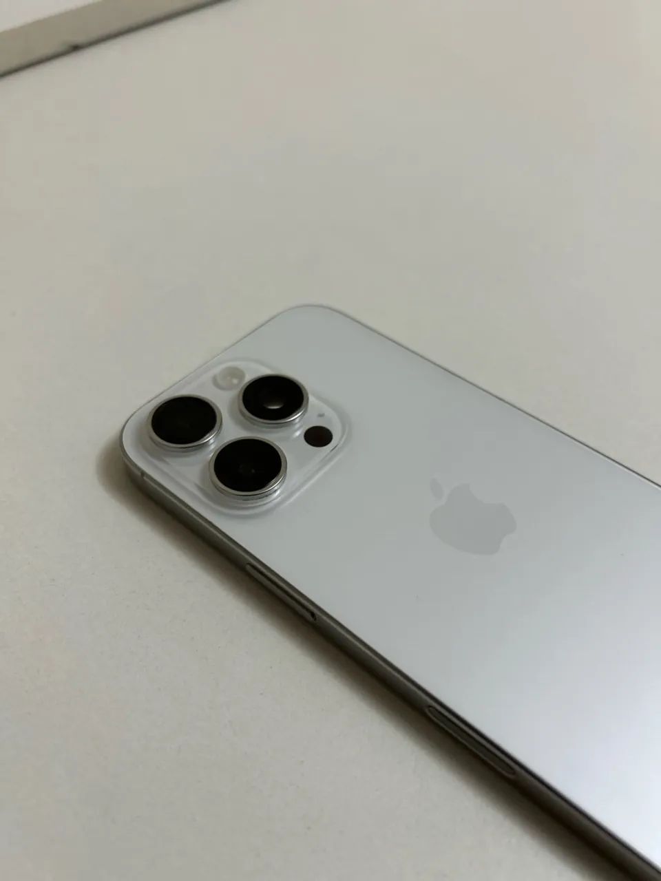 iPhone 16 Pro 512GB - Foto 2