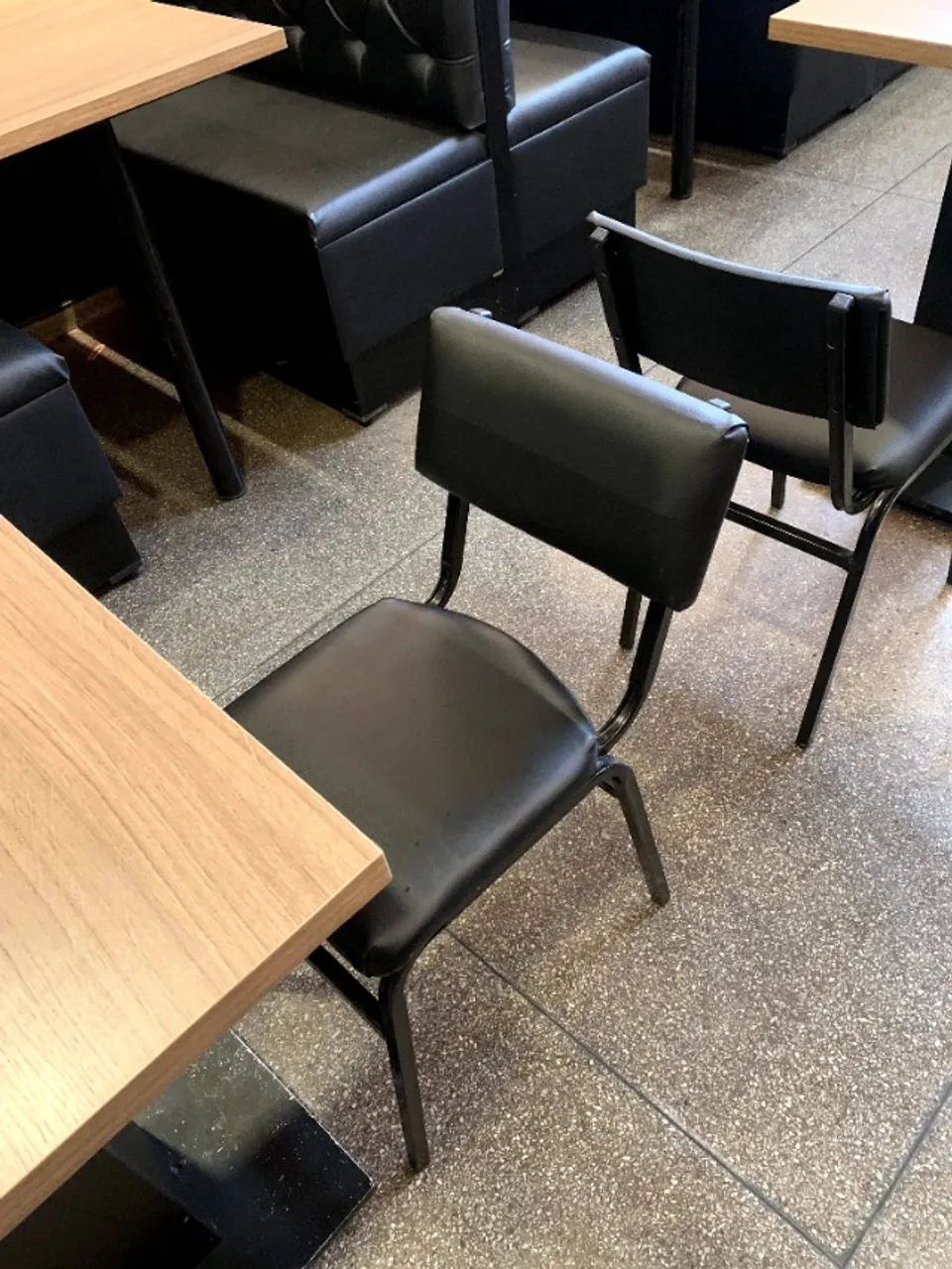 Cadeiras de Ferro Estofadas Personalizadas - Foto 4
