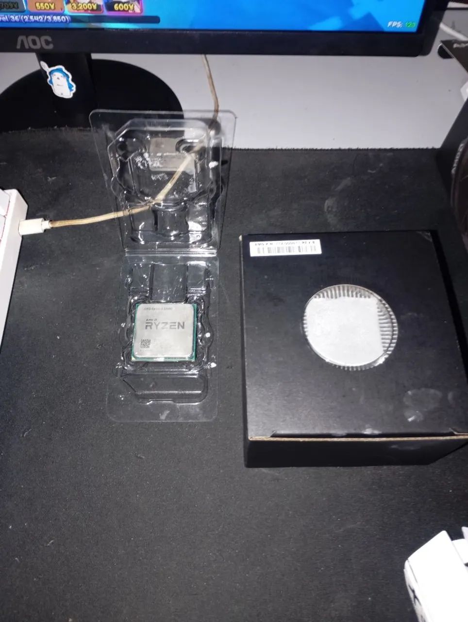Processador Ryzen 3 3200g acompanha cooler - Foto 4