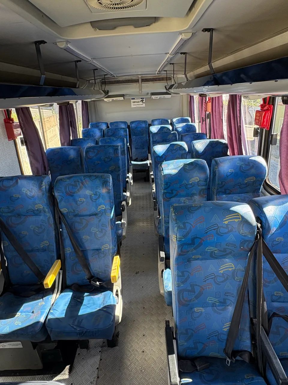 Micro ônibus muito novo 2021 - Foto 4