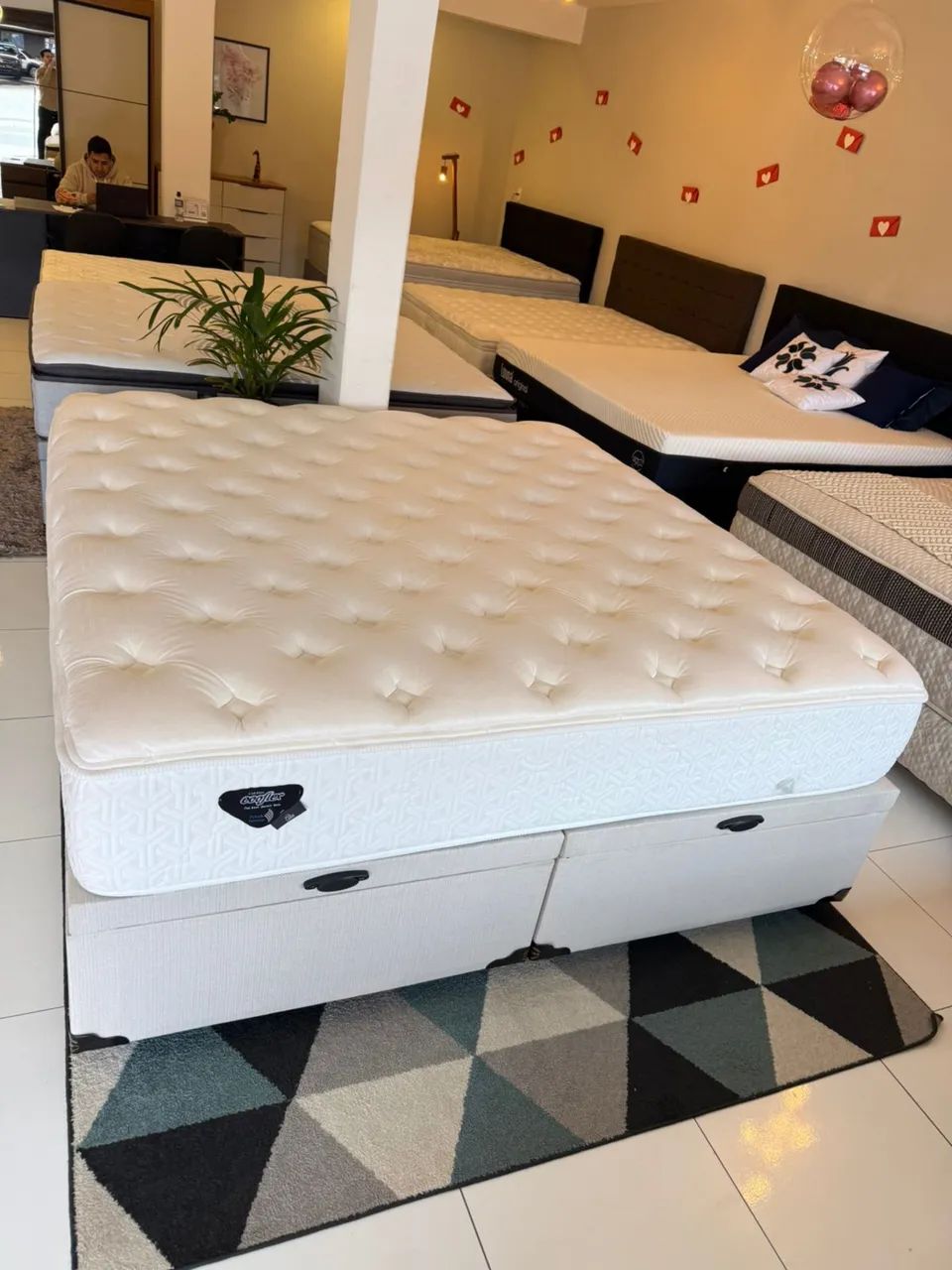 Cama box KING BAÚ COM COLCHÃO TOP - Entrego!  - Foto 5