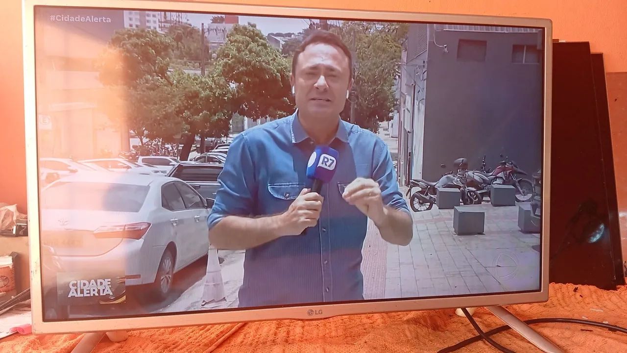 Vendo tv LG 32 smart 