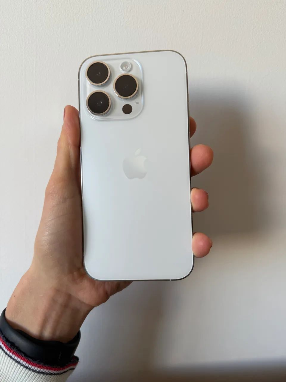 iPhone 14 PRO - Foto 2