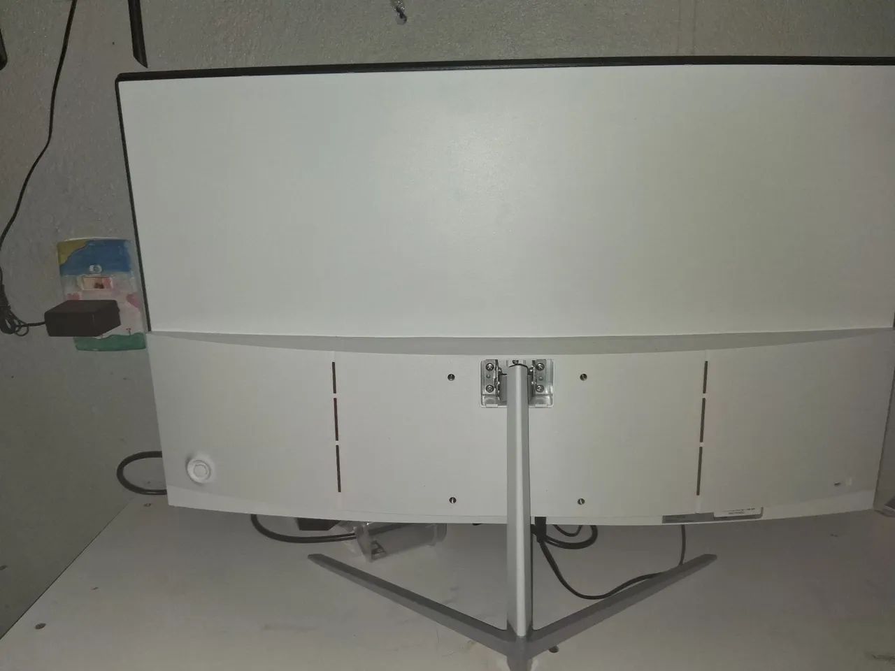 Monitor curvo gamer - Foto 3