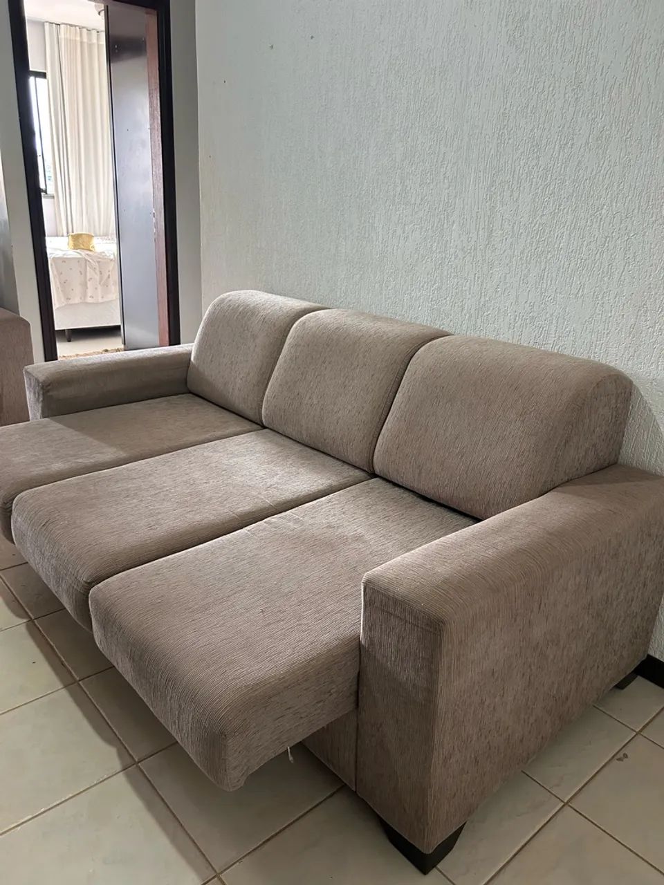 Vendo sofá retrátil 2 e 3 lugares 