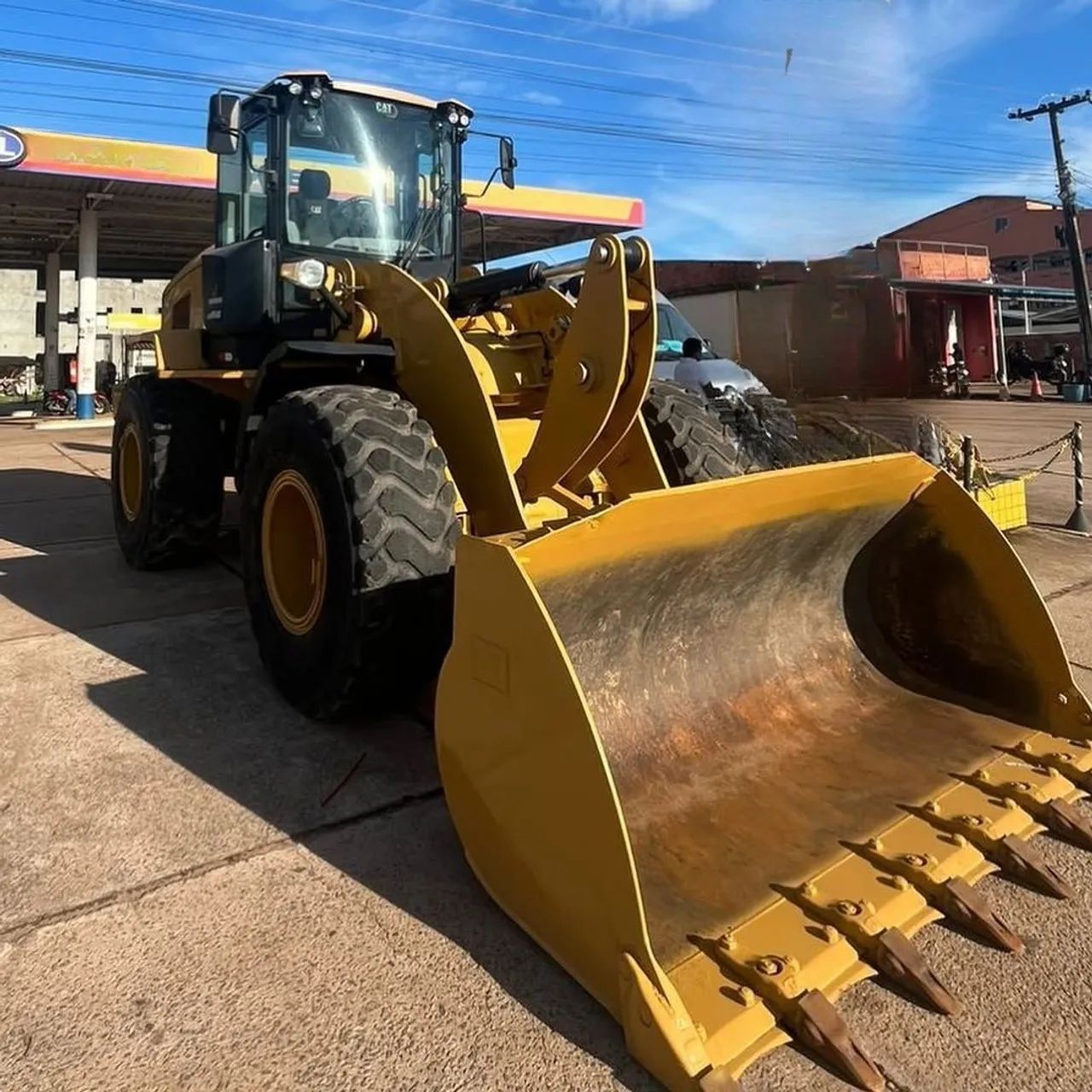 Pá carregadeira 924k  - Foto 2