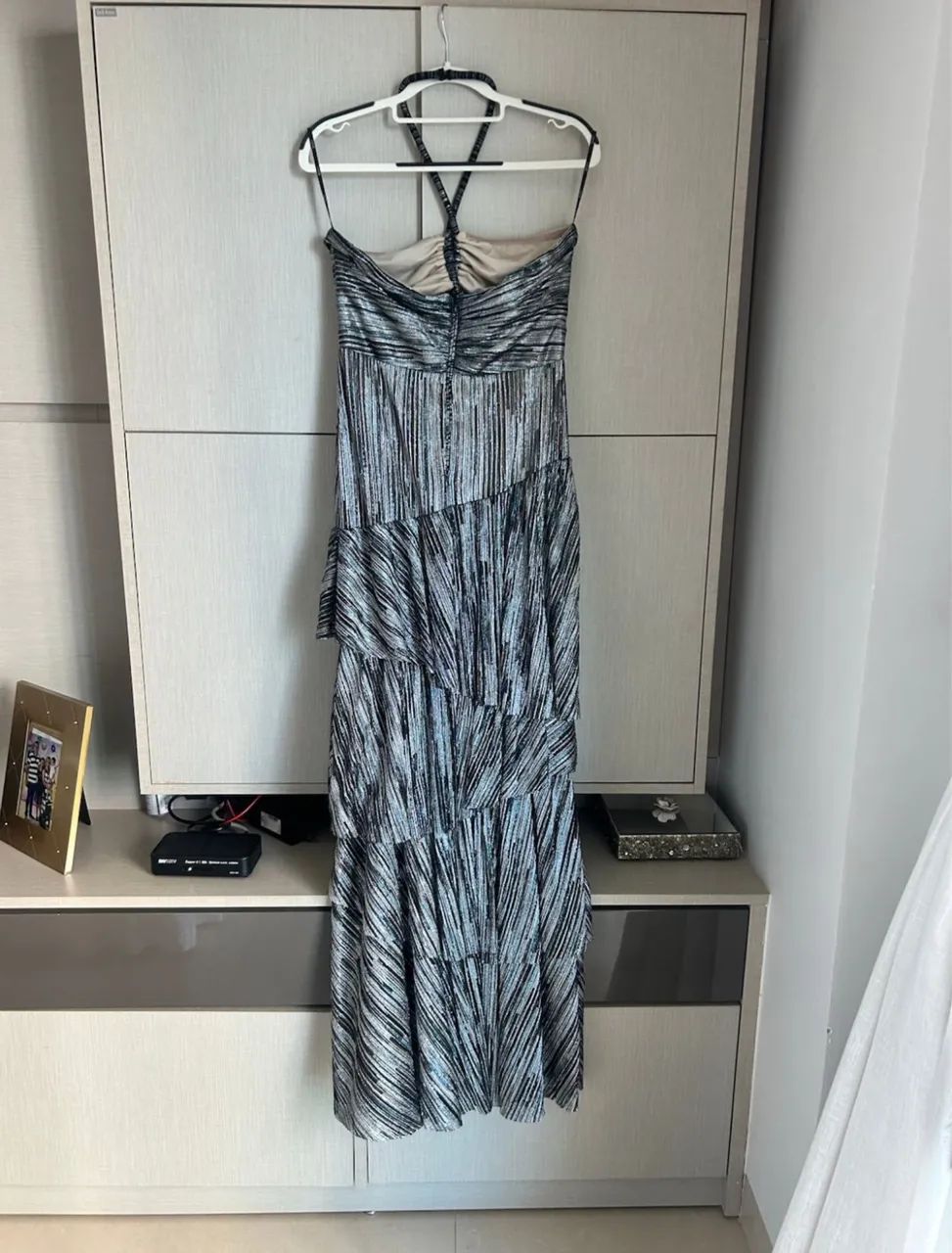 Vestido de festa bobô longo prateado  - Foto 3