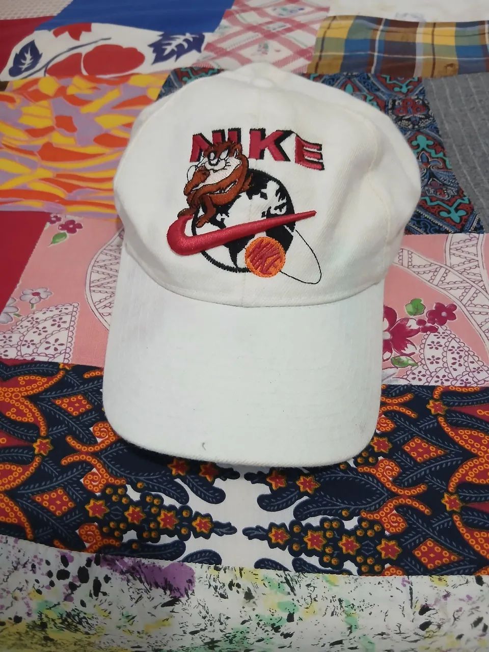 Boné Nike Taz Mania