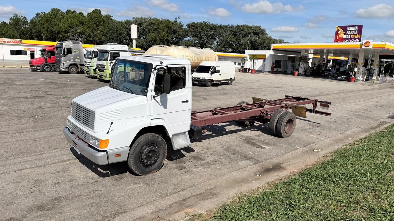 MB 1214L - Foto 4