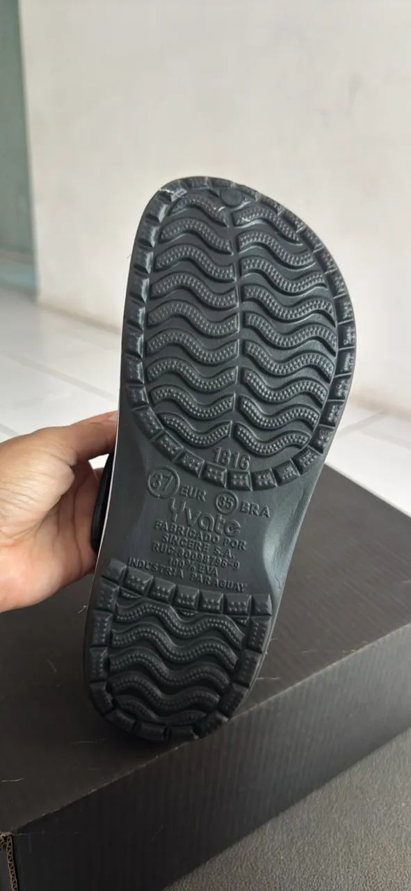 CROCS PRETA - Foto 3
