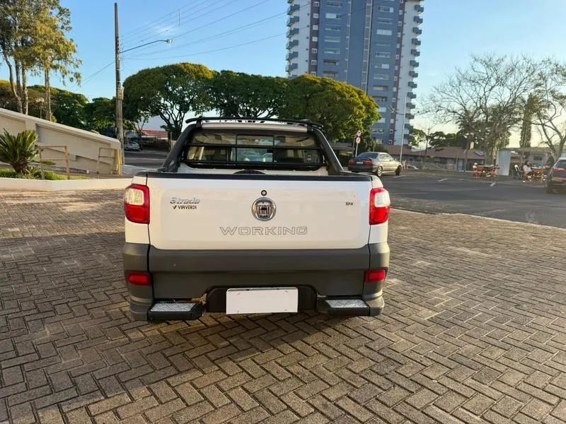 Fiat Strada Working 1.4 MPI Fire Flex 8V CD 2015 - Foto 5