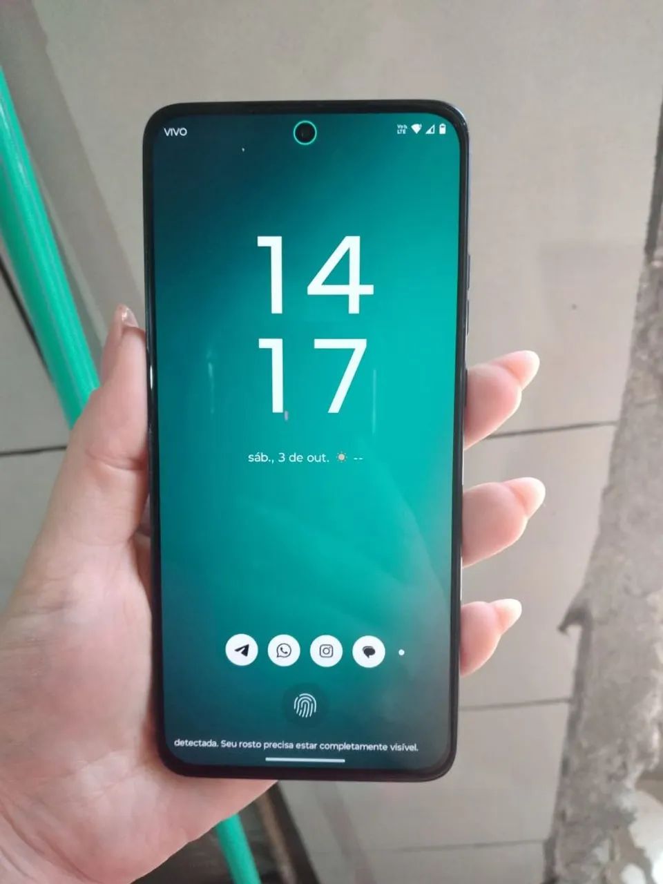 Celular moto Edge 50 neo 