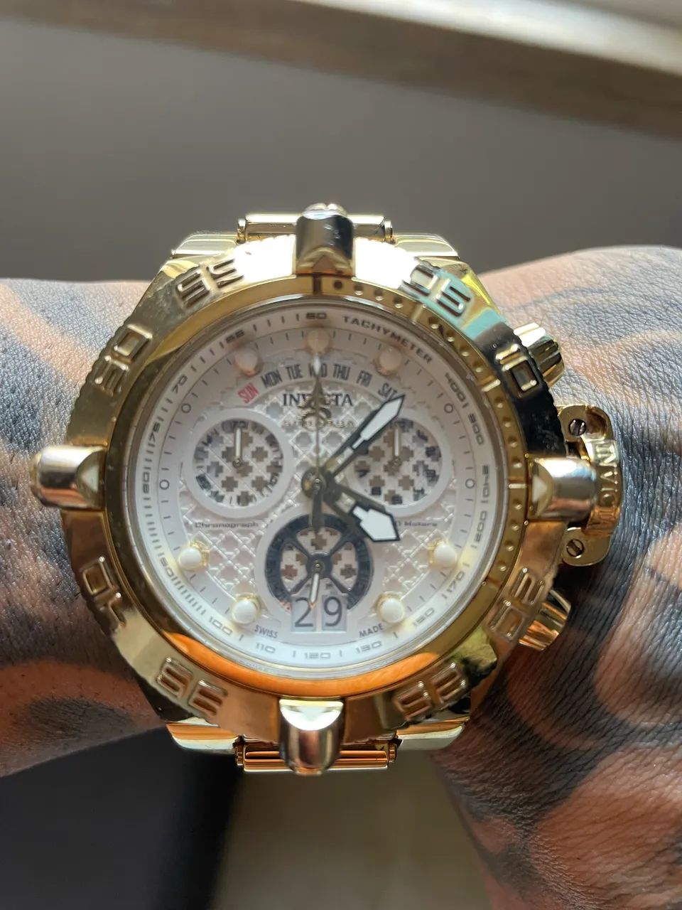 Relógio INVICTA SUBAQUA DOURADO - ORIGINAL - Foto 4