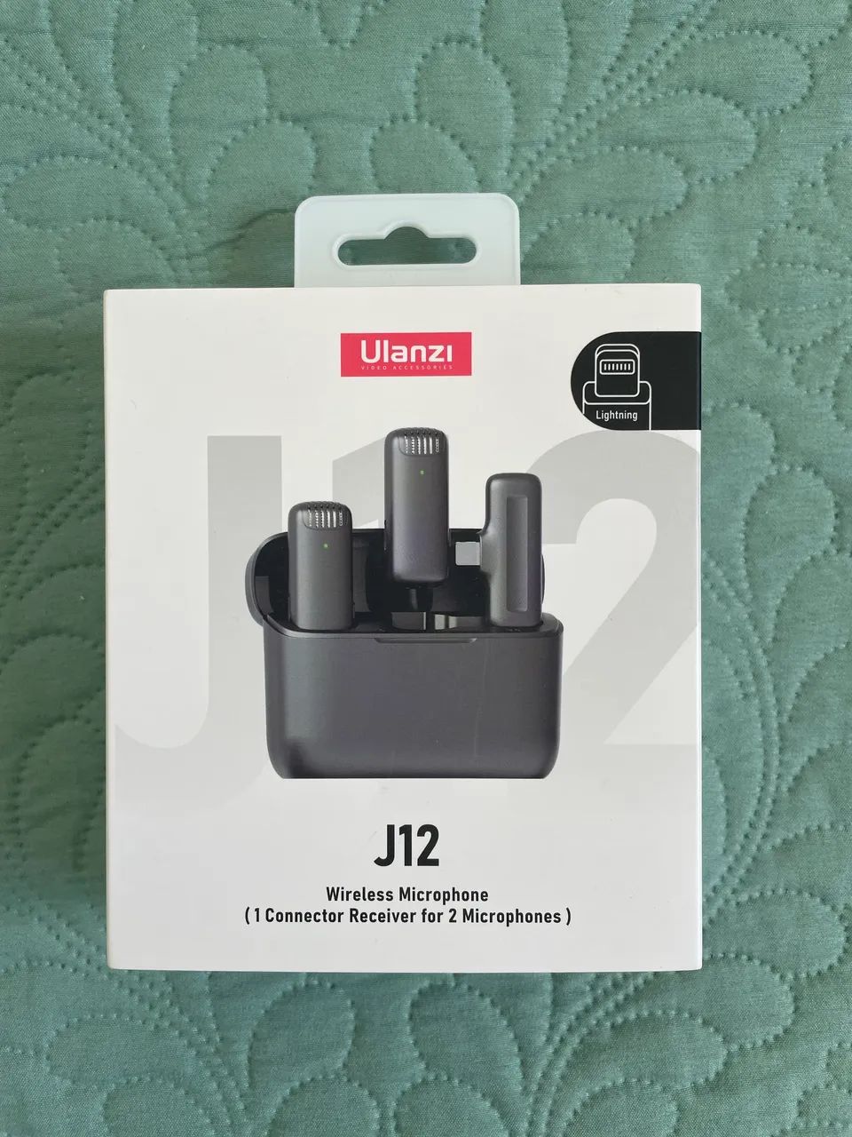 Microfone Lapela Ulanzi J12 (Entrada Lightning)