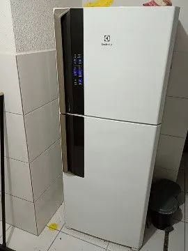 Geladeira Eletrolux Frost Free  - Foto 4