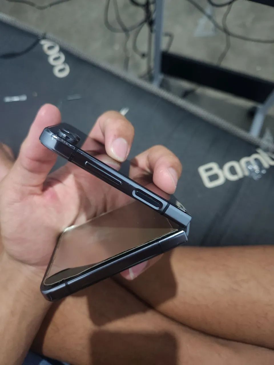 Z Flip 5 8/512  - Foto 4