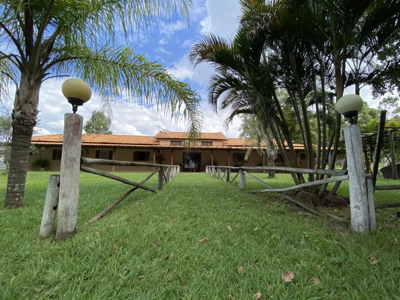 Chácara para venda com 20000 m² e 3 quartos em Bauru - SP